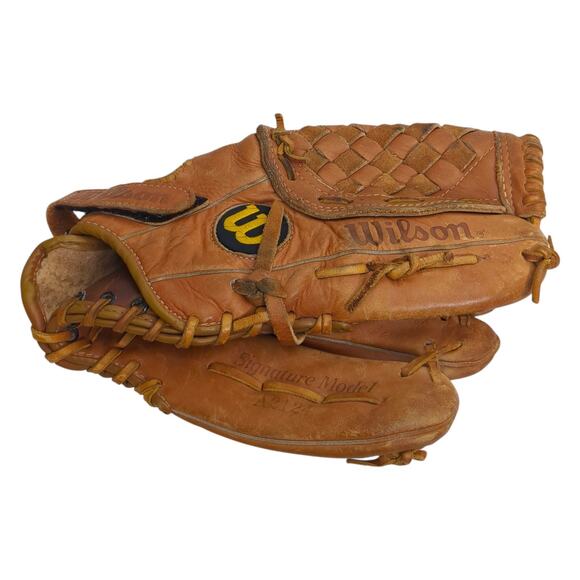 George Brett Signature Model Wilson A2124 Leather Baseball Glove RHT 12" - Picture 1 of 7